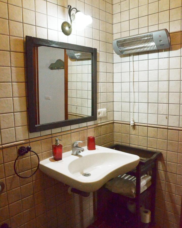 Casa Rural Aya II Linares de la Sierra Bagian luar foto